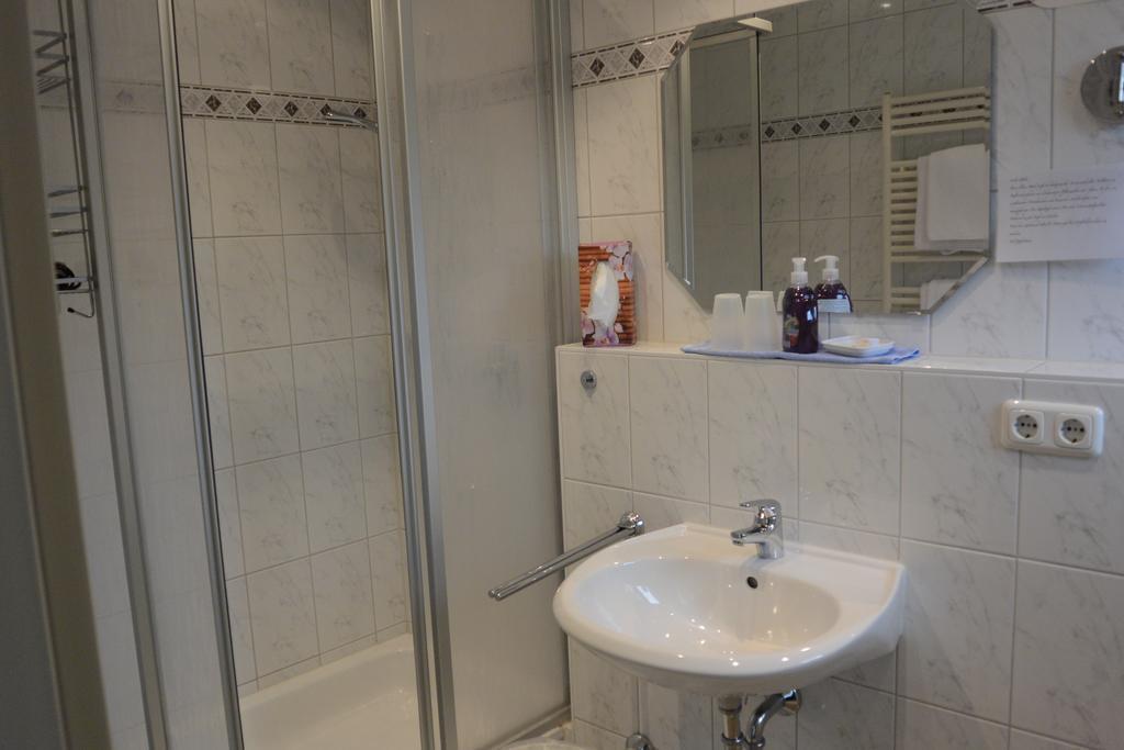 Gaestehaus Doering Mittenwald Ngoại thất bức ảnh