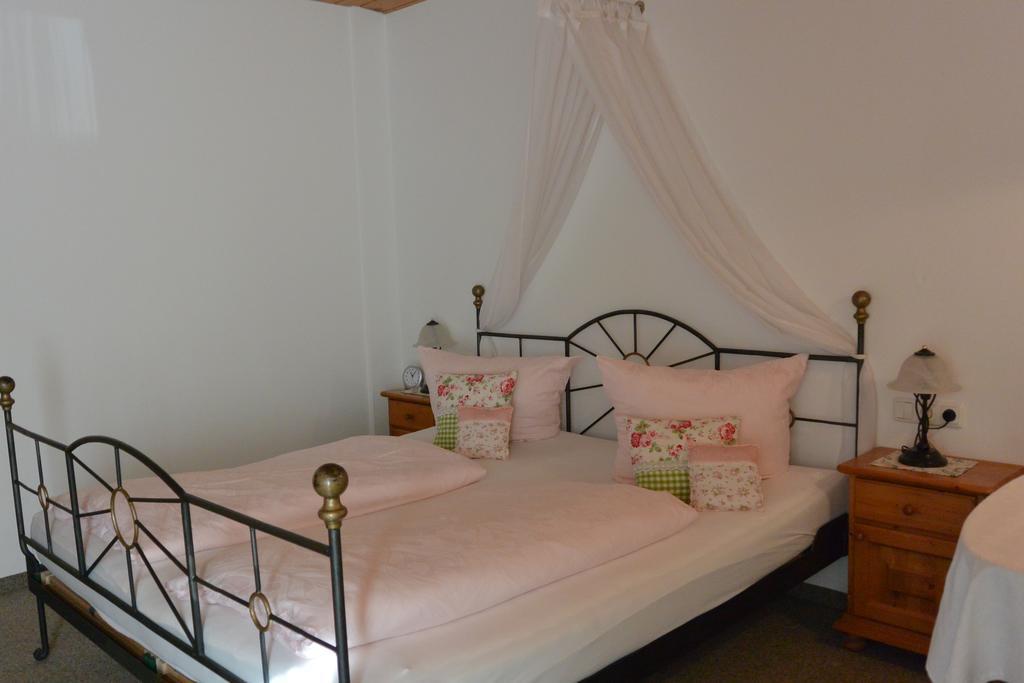 Gaestehaus Doering Mittenwald Ngoại thất bức ảnh