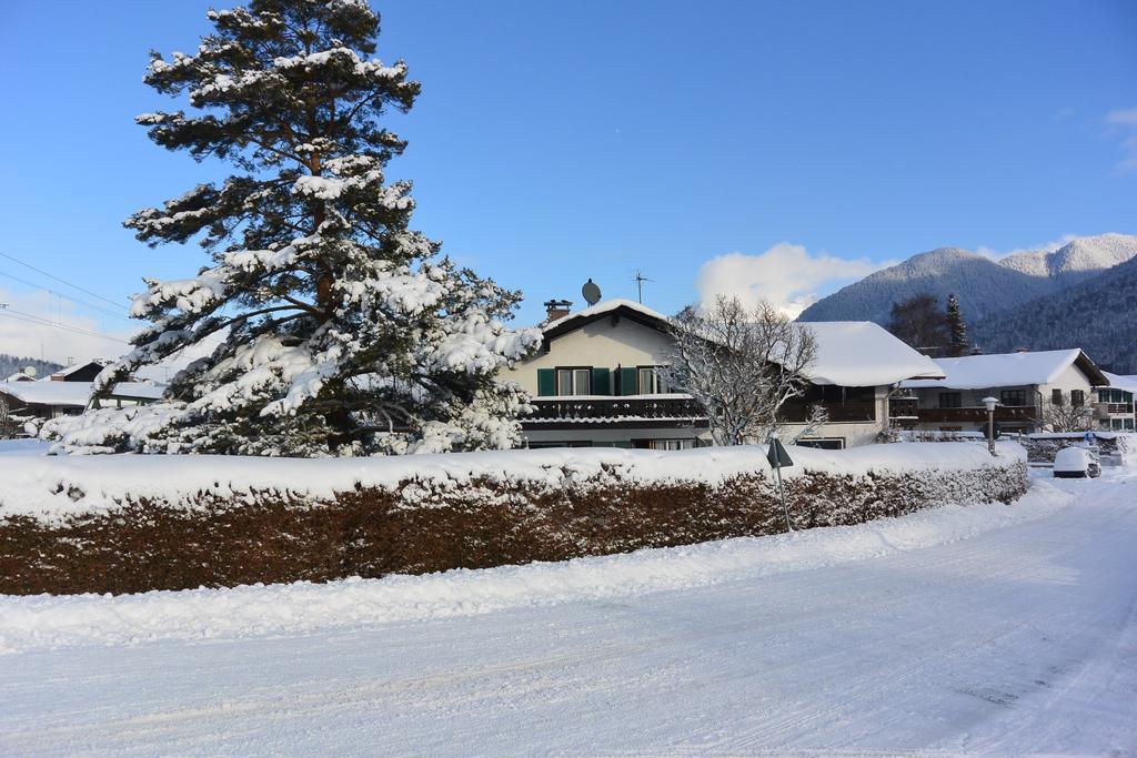 Gaestehaus Doering Mittenwald Ngoại thất bức ảnh