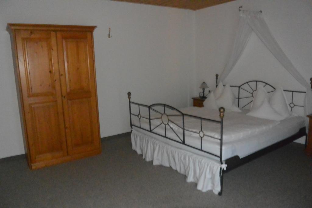 Gaestehaus Doering Mittenwald Phòng bức ảnh